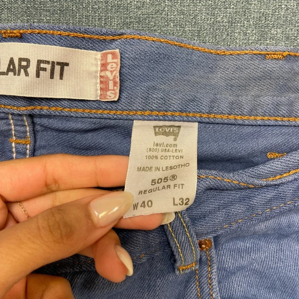 Levi's 505 Jeans Mens 40x32 Blue Denim Cotton Pockets Straight Leg Regular Fit